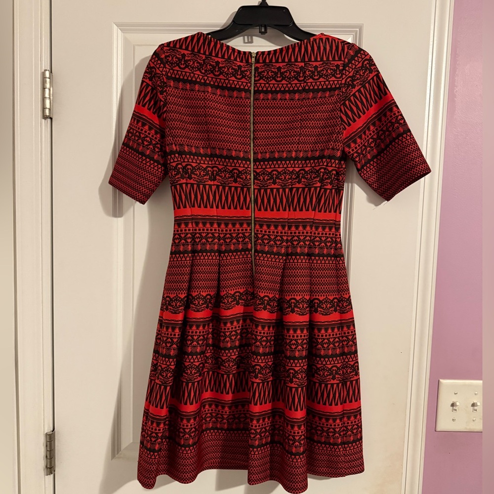 Danny & Nicole Red/Black Dress - Picture 4 of 6